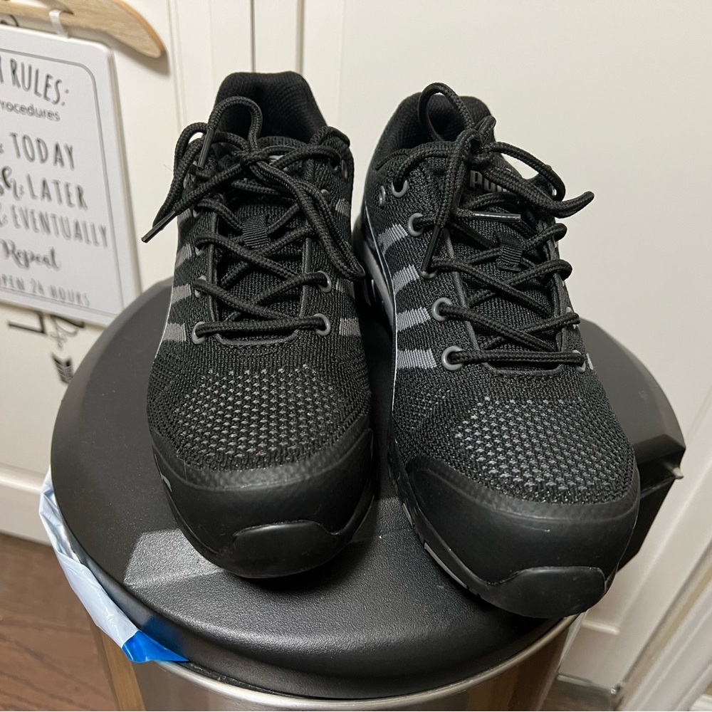 PUMA Safety Celerity Knit Low SafetyMetal Free Steel Toe CapSlip Resistant Women